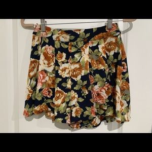 papaya two piece flower set.